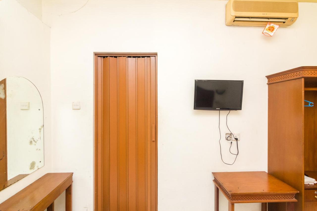 Oyo 2422 Rama Hotel Nagoya Ngoại thất bức ảnh