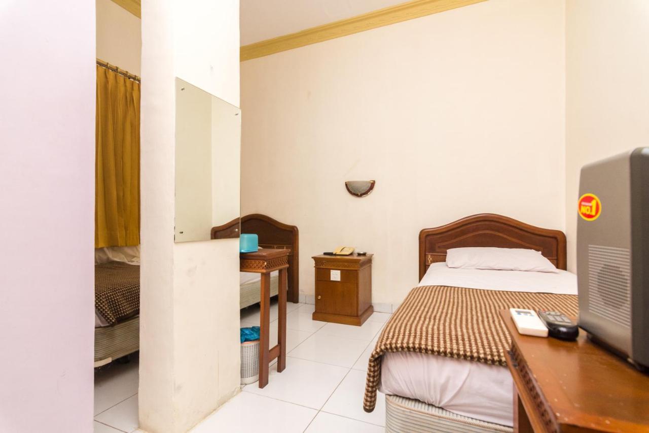 Oyo 2422 Rama Hotel Nagoya Ngoại thất bức ảnh