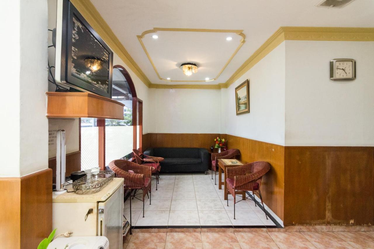 Oyo 2422 Rama Hotel Nagoya Ngoại thất bức ảnh